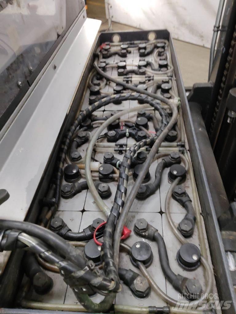 Still FM-X17 Työntömastotrukit