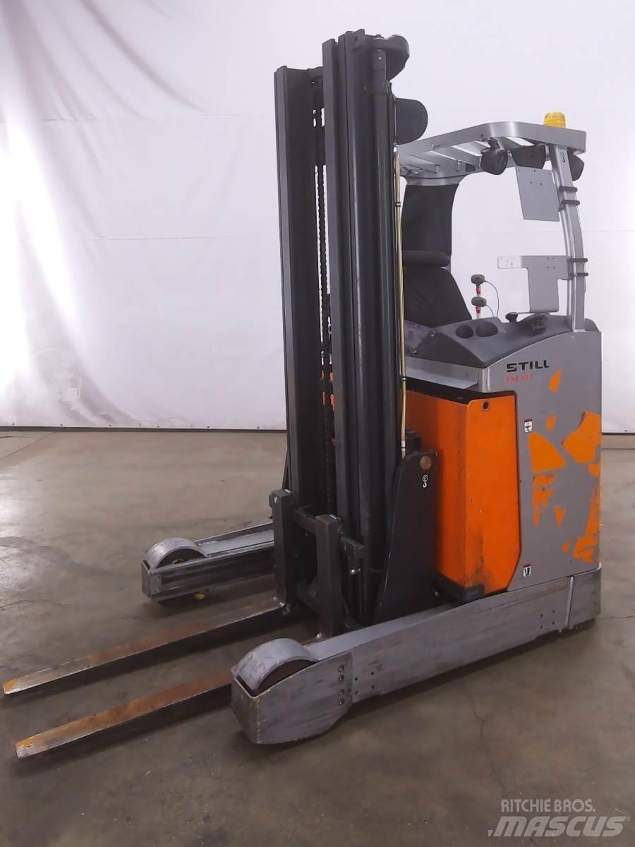 Still FM-X17 Työntömastotrukit