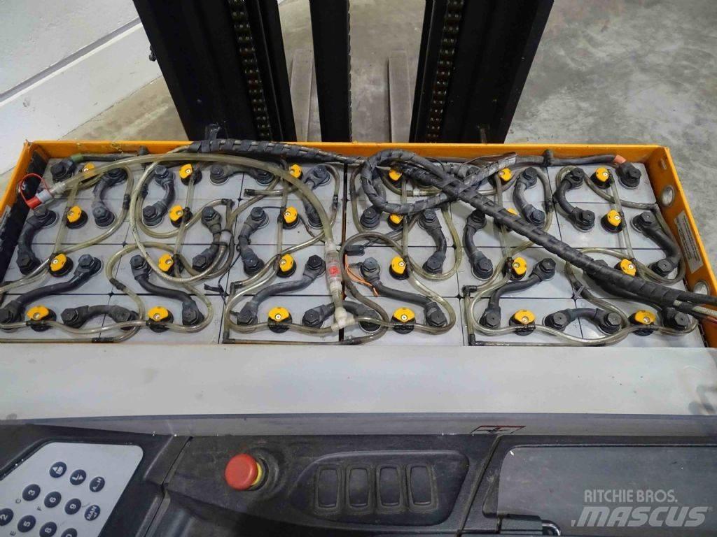 Still FM-X17 Työntömastotrukit