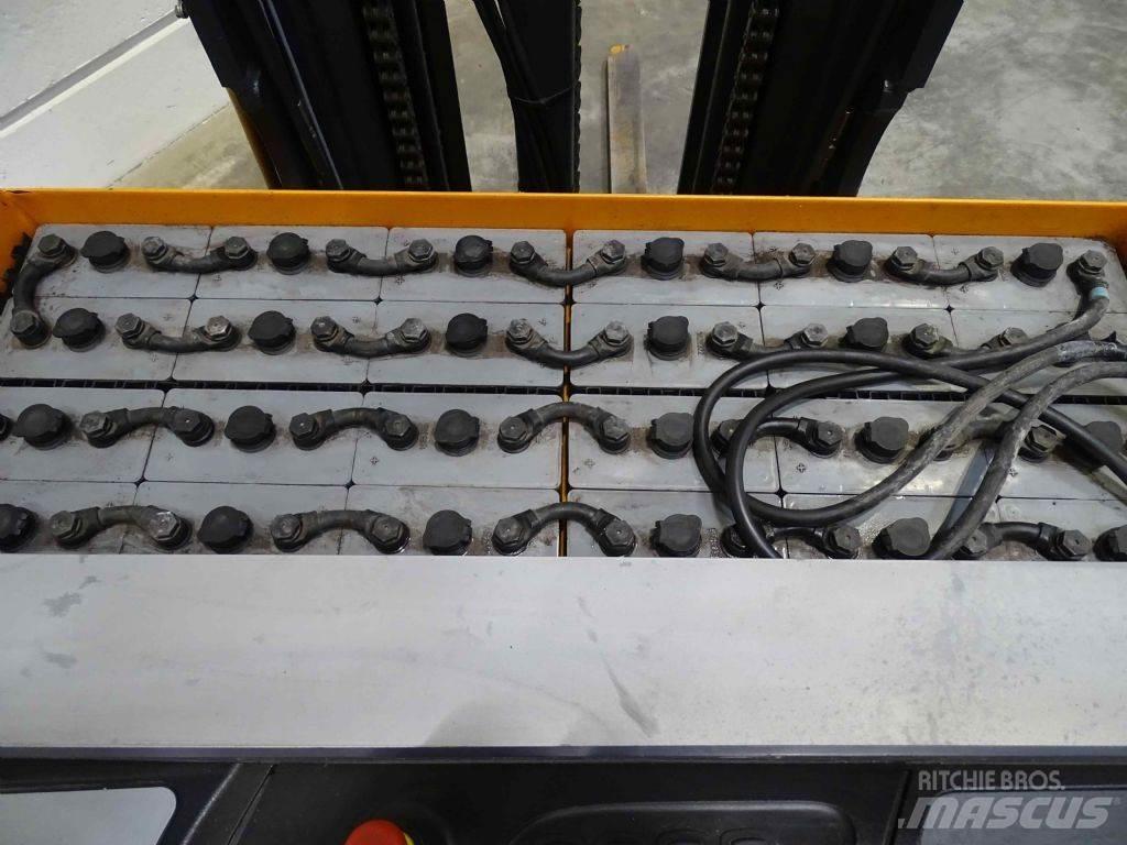 Still FM-X17 Työntömastotrukit