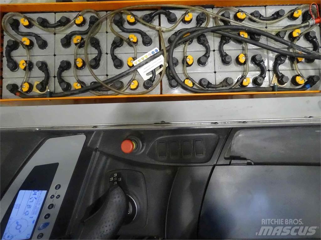 Still FM-X17 Työntömastotrukit