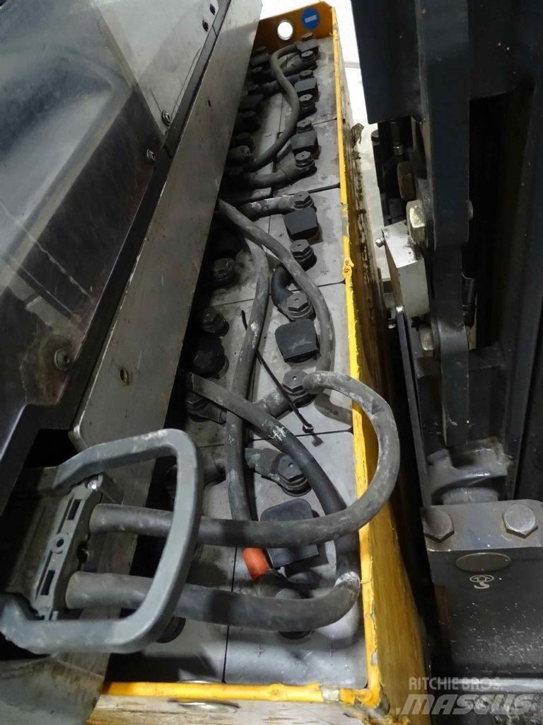 Still FM-X17 Työntömastotrukit