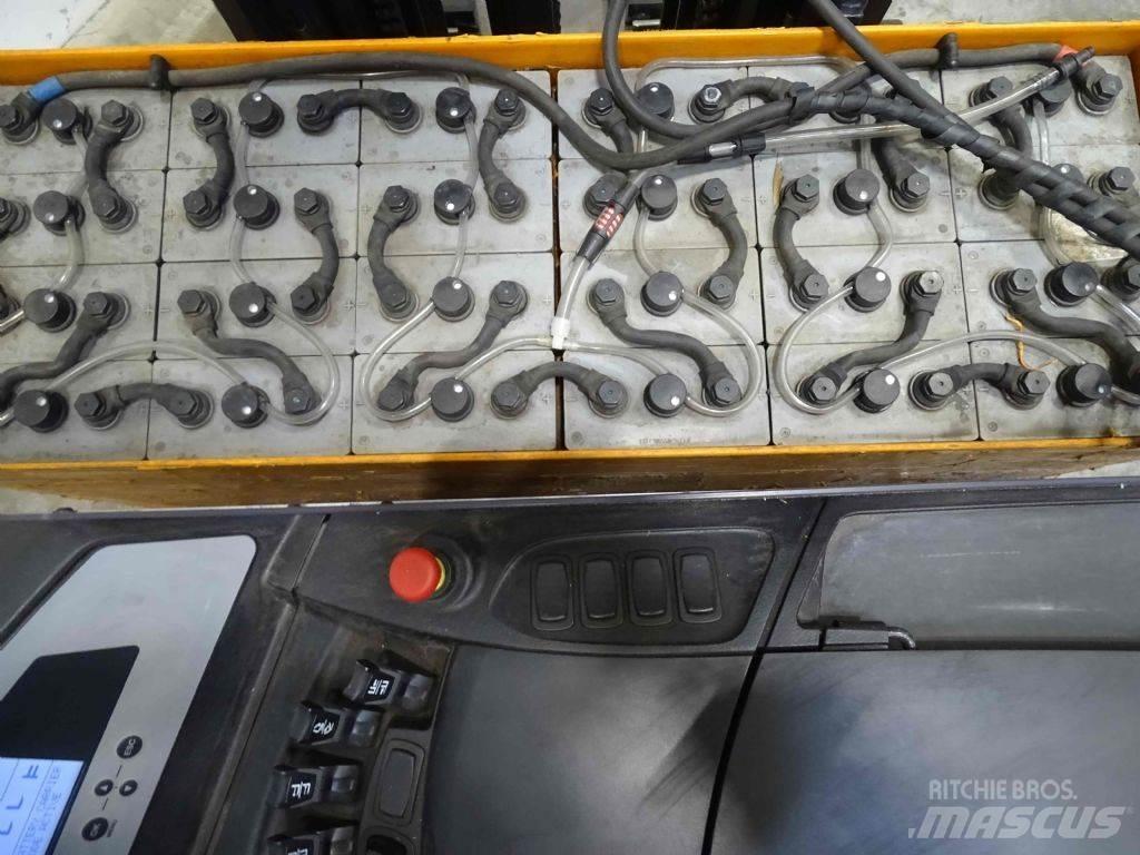 Still FM-X17 Työntömastotrukit