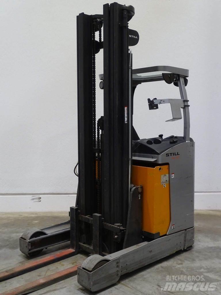 Still FM-X17 Työntömastotrukit