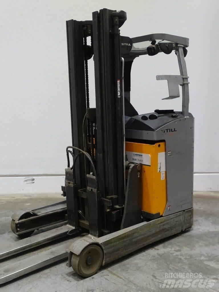 Still FM-X17 Työntömastotrukit
