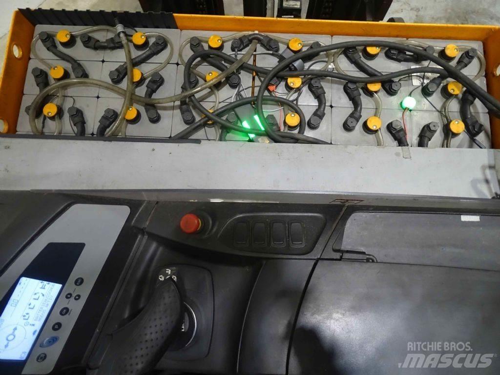 Still FM-X17 Työntömastotrukit