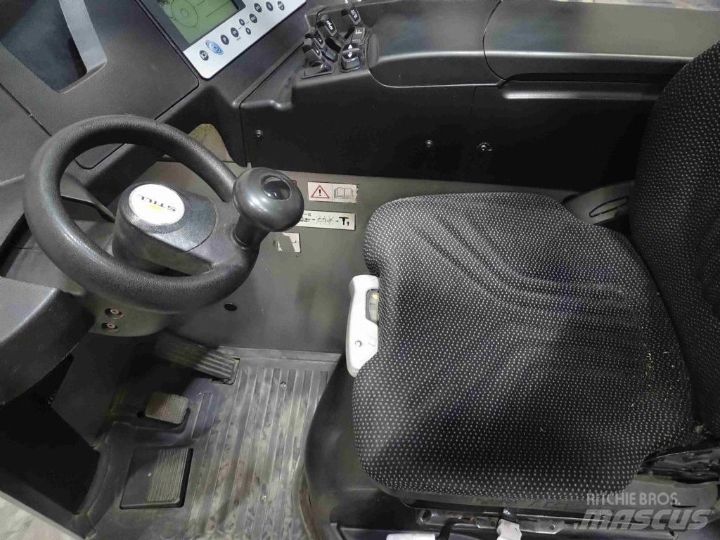 Still FM-X17 Työntömastotrukit