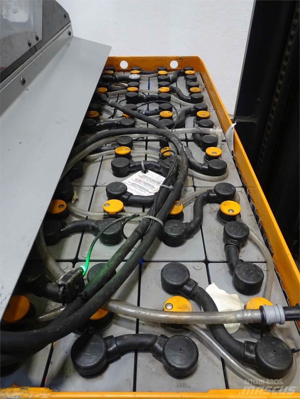 Still FM-X17 Työntömastotrukit