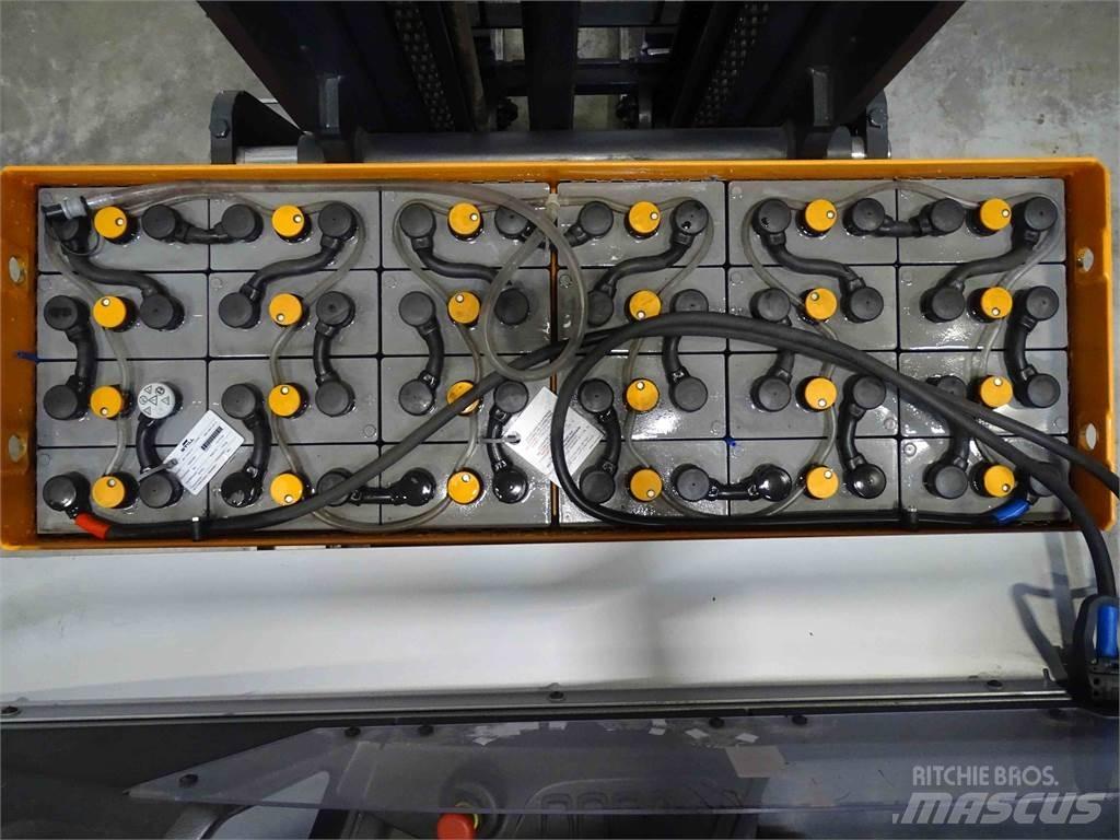 Still FM-X17 Työntömastotrukit