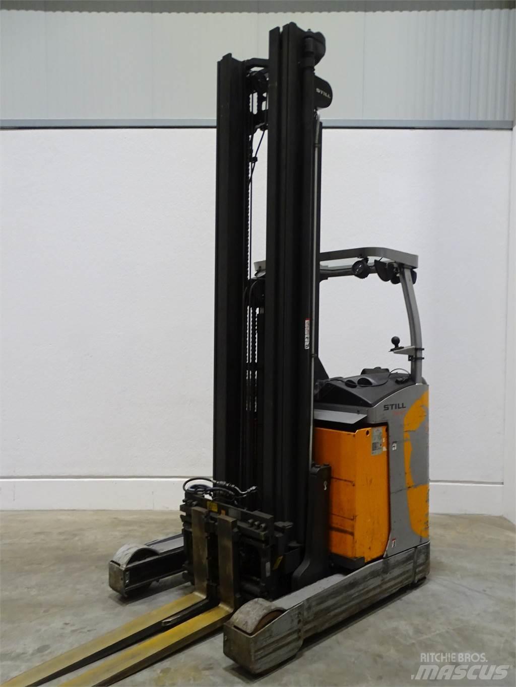 Still FM-X17 Työntömastotrukit