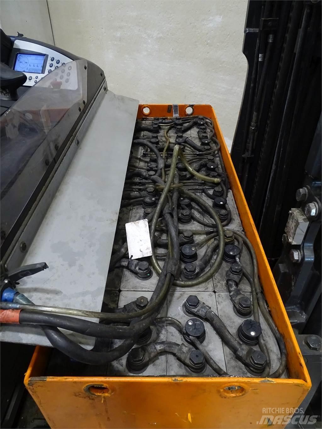 Still FM-X17 Työntömastotrukit