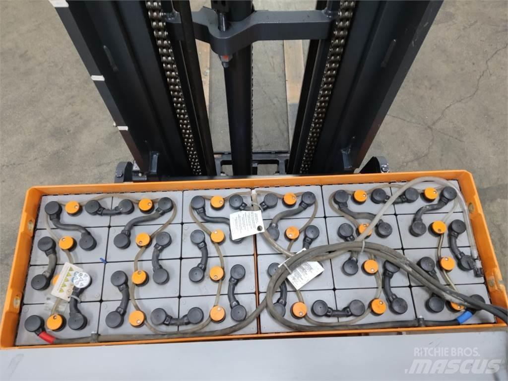 Still FM-X17 Työntömastotrukit