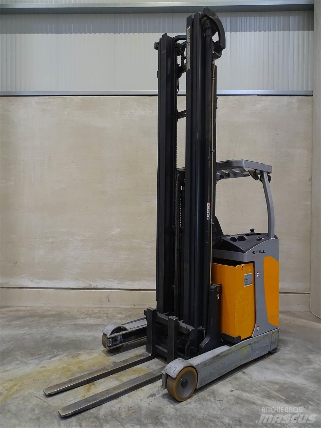 Still FM-X17 Työntömastotrukit