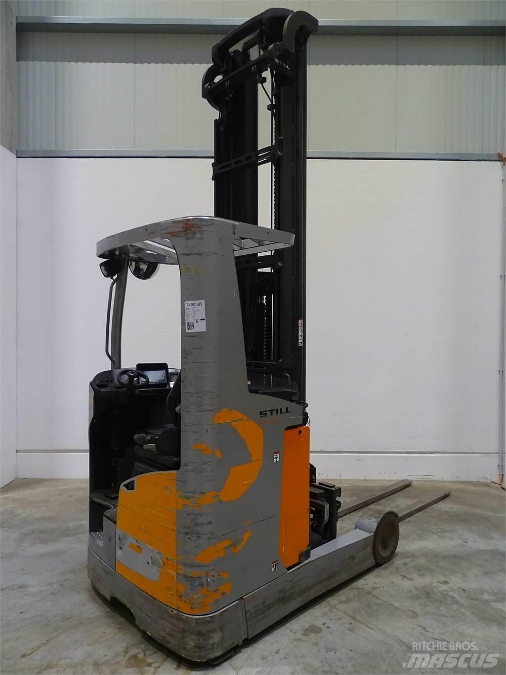Still FM-X20 Työntömastotrukit
