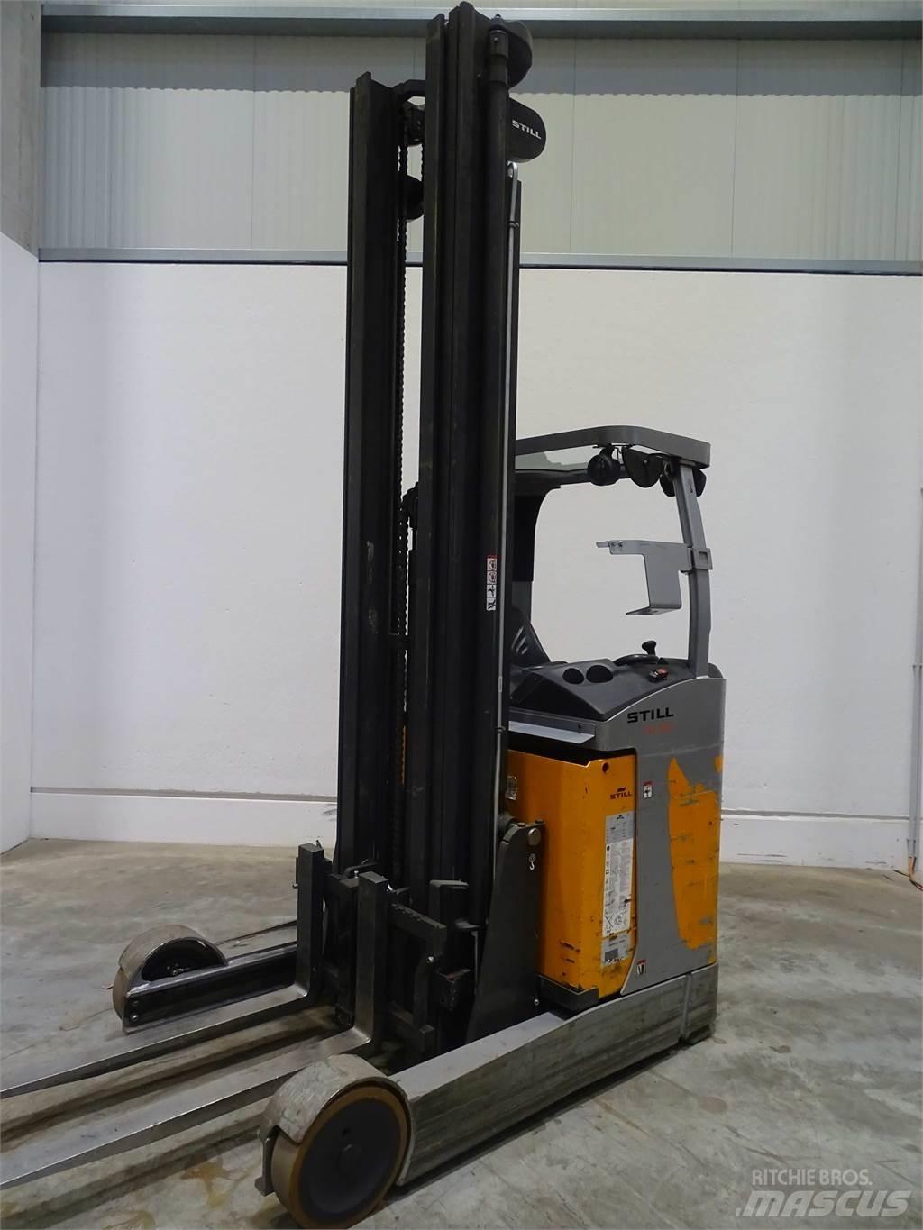 Still FM-X20 Työntömastotrukit