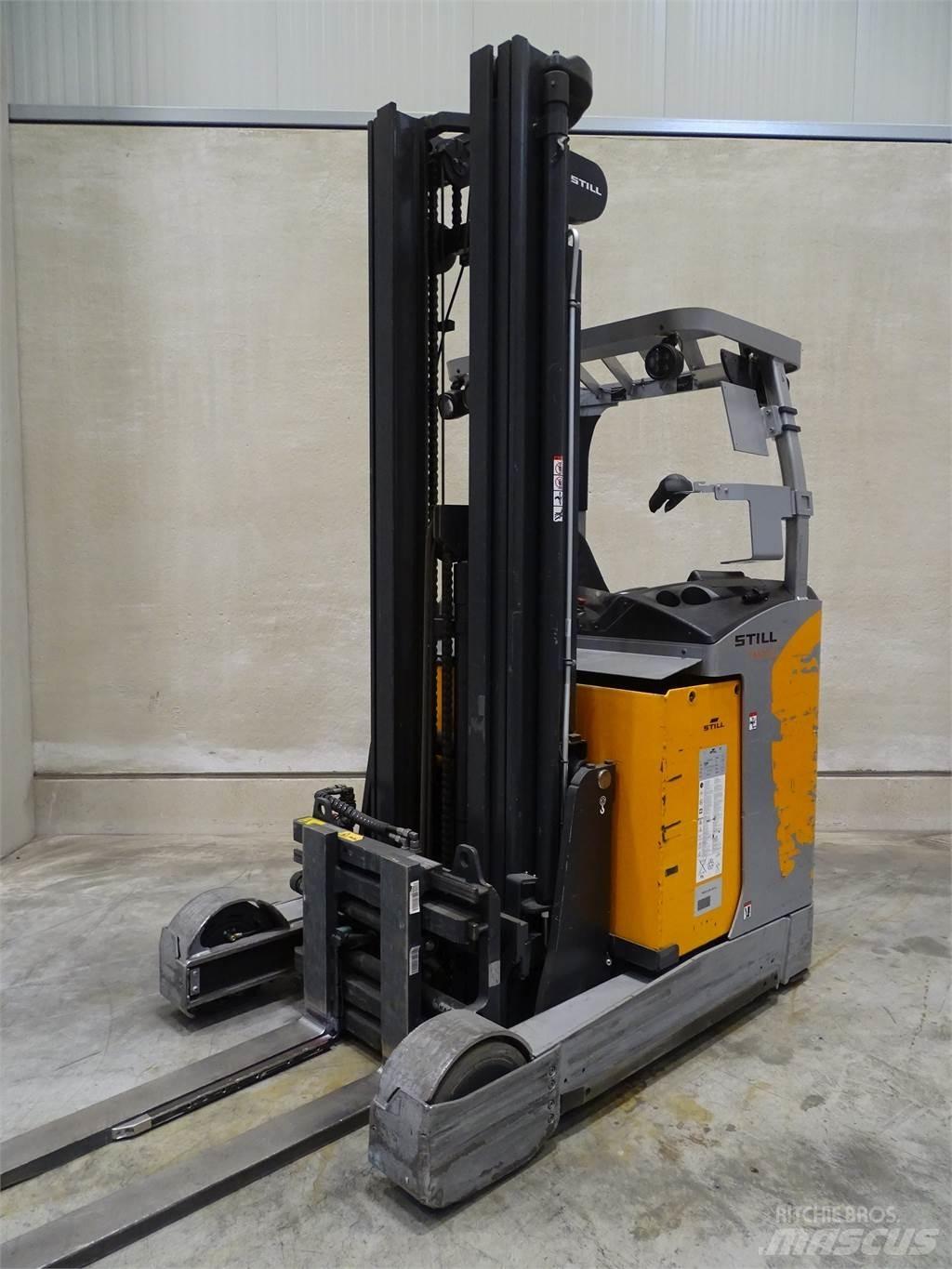 Still FM-X20 Työntömastotrukit