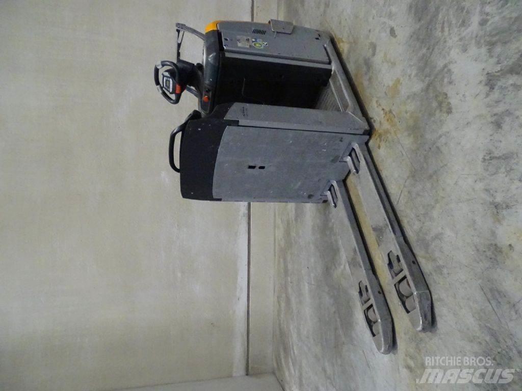 Still OPX25 Matalakeräilytrukit