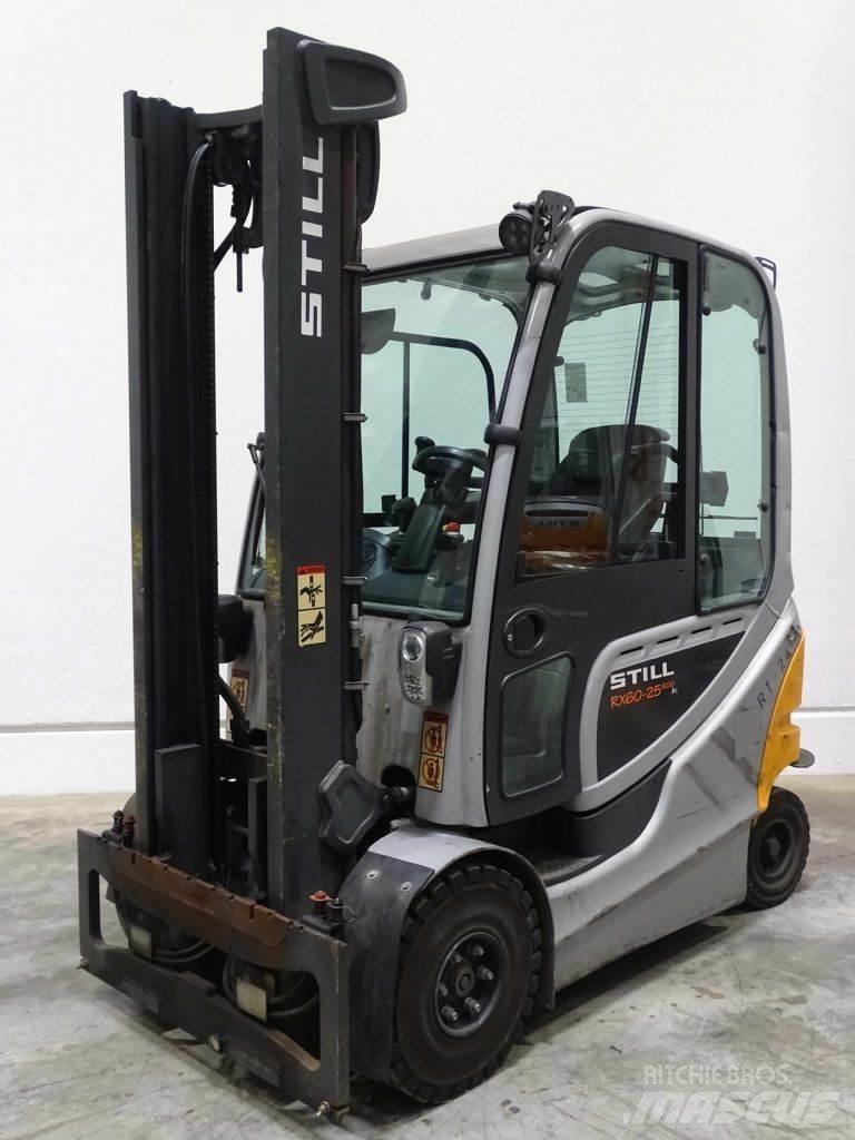 Still RX60-25/600 Sähkötrukit
