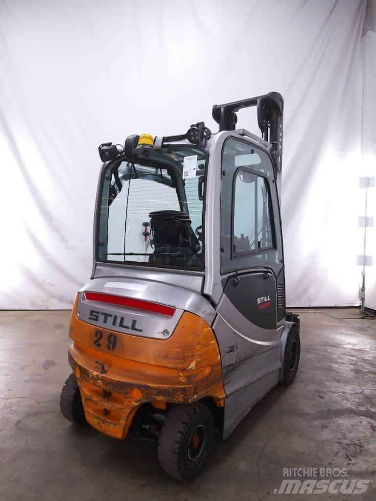 Still RX60-30L Sähkötrukit