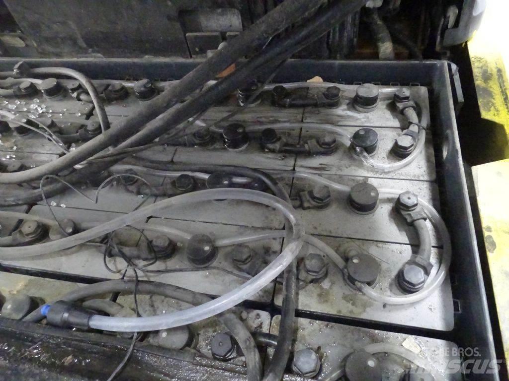 Toyota 7FBMF25 Sähkötrukit