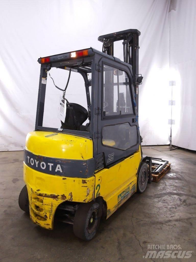 Toyota 7FBMF25 Sähkötrukit