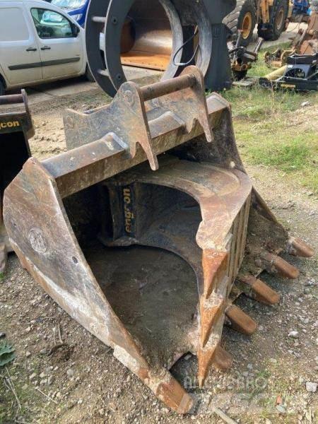JCB 245XR Telakaivukoneet