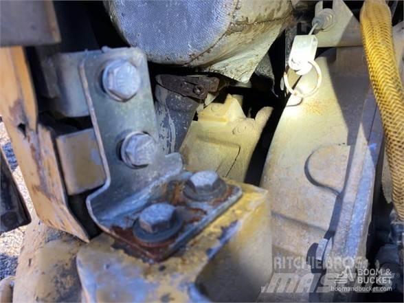 CAT 305C Minikaivukoneet < 7t