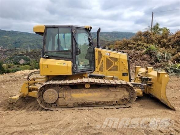CAT D3 Telaketjupuskutraktorit