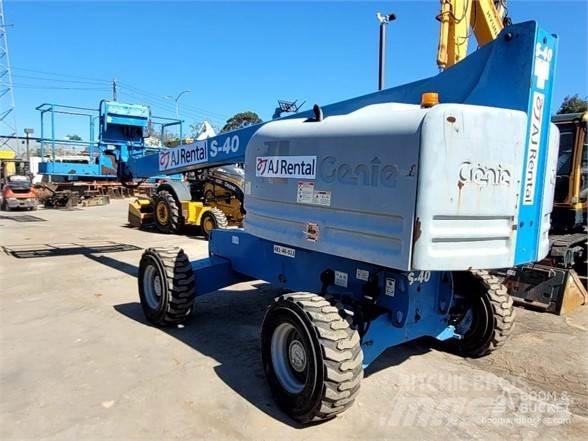 Genie S40 Teleskooppipuominostimet