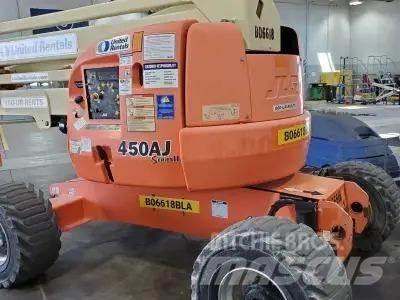 JLG 450AJ Kuukulkijat