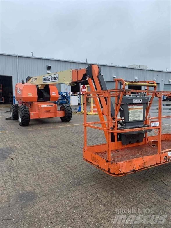JLG 660SJ Teleskooppipuominostimet