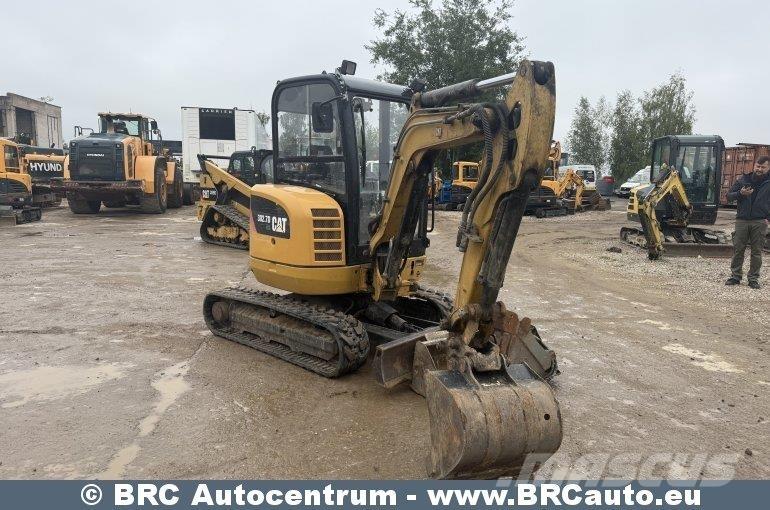 CAT 302.7DCR Minikaivukoneet < 7t