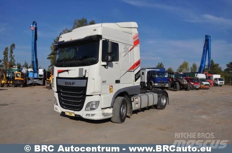 DAF XF Vetopöytäautot