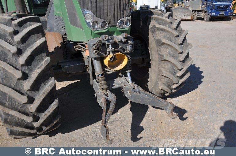 Fendt 824 Traktorit
