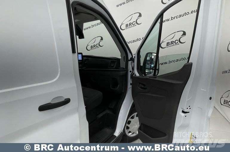 Ford Transit Jakeluautot