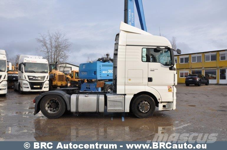 MAN TGX Vetopöytäautot