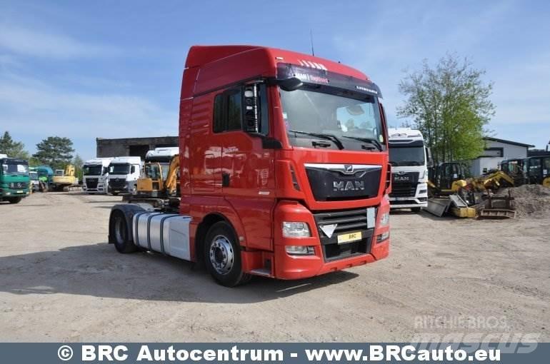 MAN TGX Vetopöytäautot