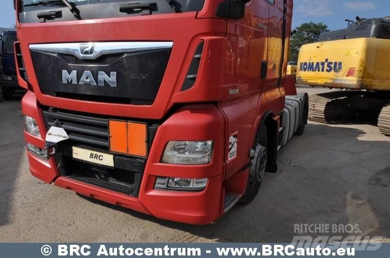 MAN TGX Vetopöytäautot