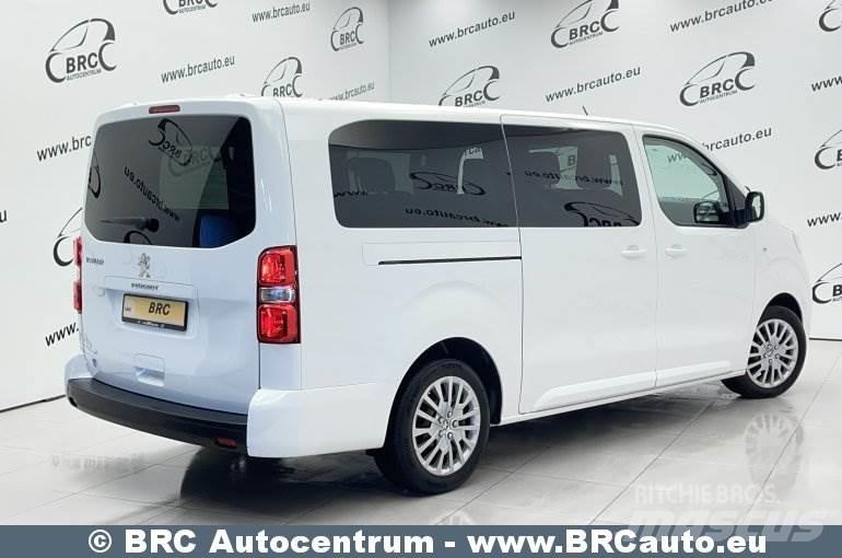 Peugeot Traveller Minibussit