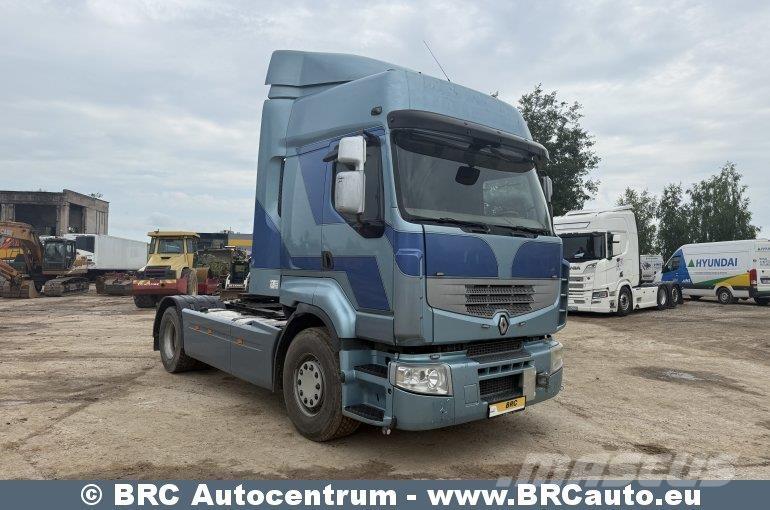 Renault Premium Vetopöytäautot