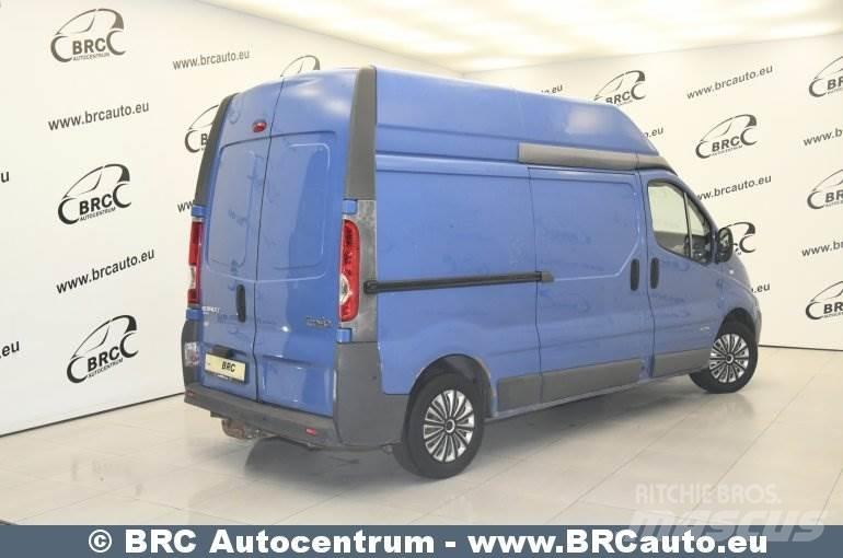 Renault Trafic Jakeluautot