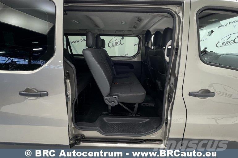 Renault Trafic Minibussit
