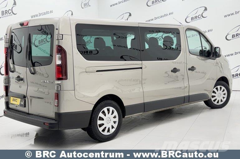 Renault Trafic Minibussit