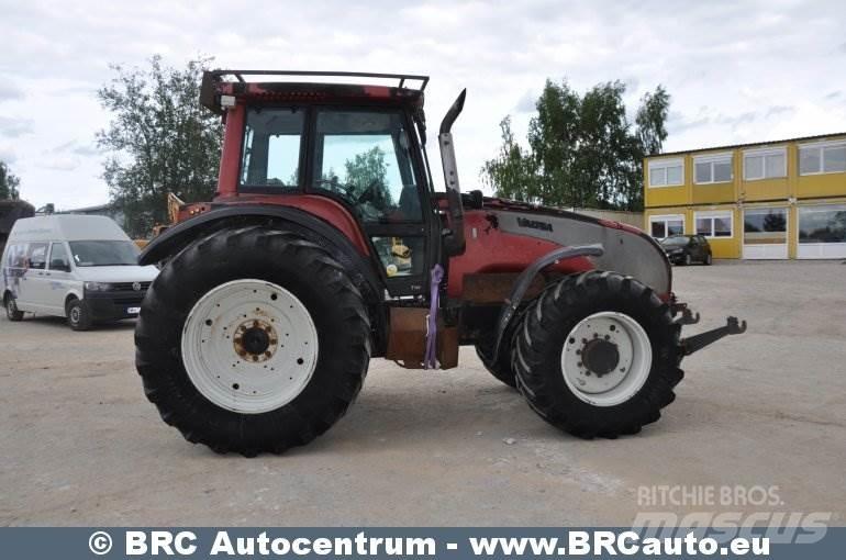 Valtra T190 Traktorit