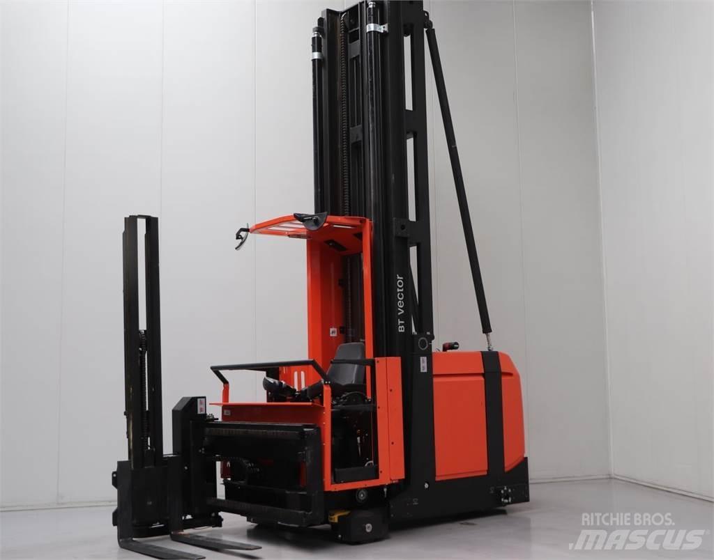 BT VCE100 Korkeakeräilytrukit