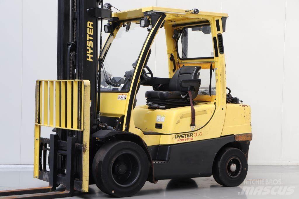 Hyster H3.0FT Nestekaasutrukit