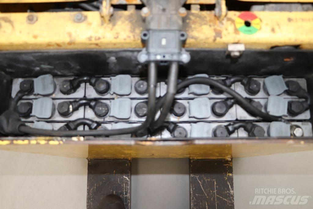 Hyster P1.8 Lavansiirtotrukit