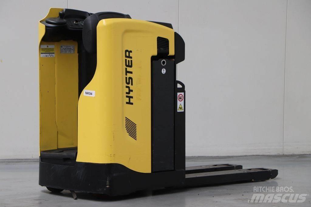 Hyster RP2.0N Ajettavat pinoamisvaunut