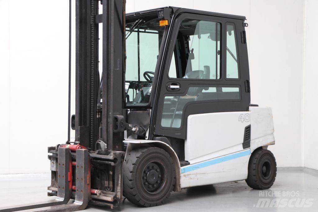 Hyundai 40B-9 Sähkötrukit