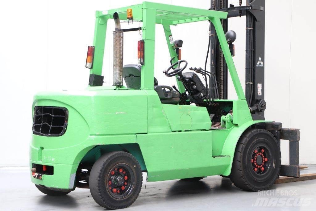 Mitsubishi FD50K Dieseltrukit